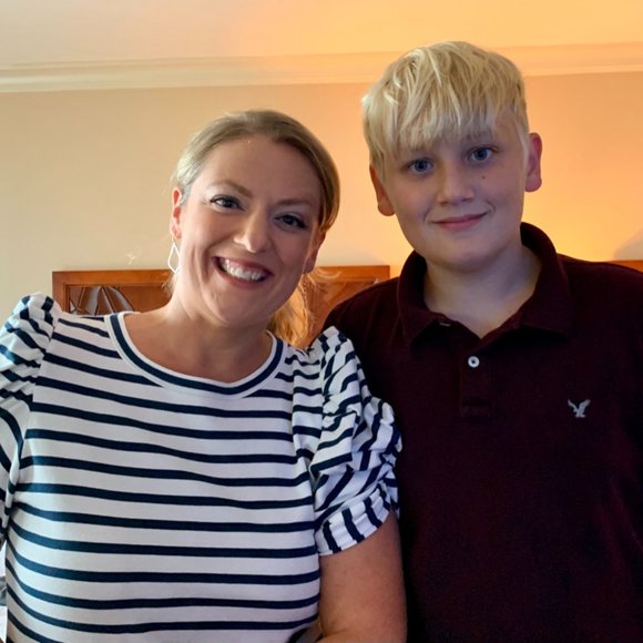 Meet your Posher, Laura - Picture 3 of 7